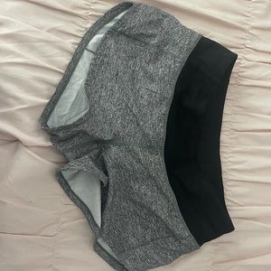 Lulu Lemon Wonen’s Hotty Hot Shorts Size 2